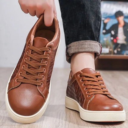 Men Woven Faux Leather Lace‑Up Skate Sneakers Low Top Flat Casual Shoes Retro Stitching Splicing Daily Outdoor Commuter Footwear
