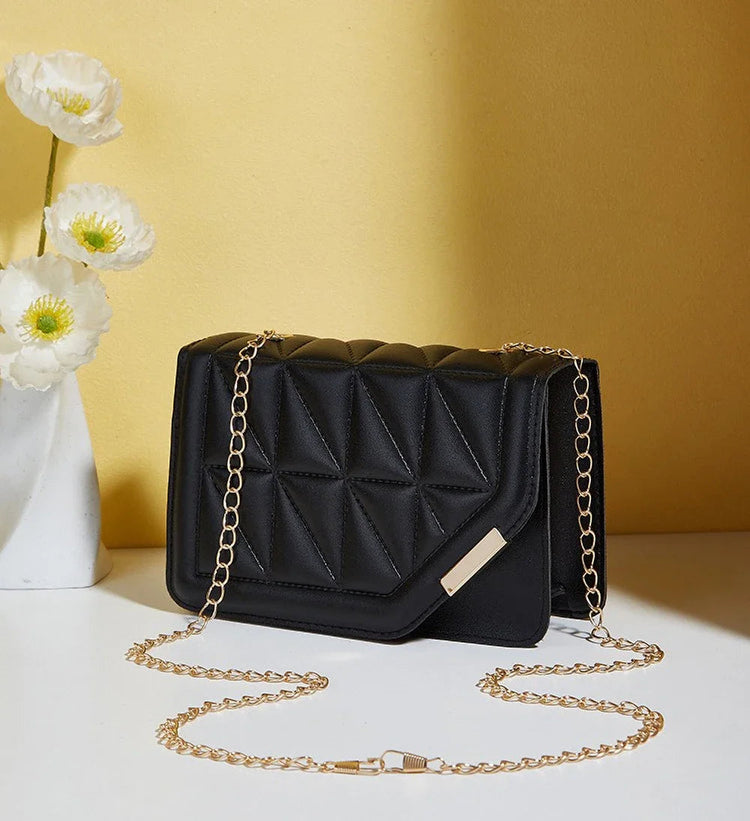 Trendy Embroidered Square Bag  - Diamond Pattern Shoulder Purse with Chain Strap & Magnetic Closure PlatiNum