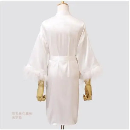 Donna piuma sposa damigella d'onore abito da sposa raso Kimono accappatoio abito da notte ricamo lettera camicia da notte scollo a v Lingerie