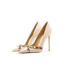 Scarpe da Donna in Pelle Verniciata Stile Star 2026, Tacchi Alti di Lusso con Borchie, Pumps Sexy a Punta, Scarpe da Sposa, Scarpe da Sera 34