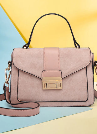 Elegante borsa da donna KONO in similpelle PVC, tracolla rimovibile, diverse modalità di trasporto, dimensioni compatte 22×8×15 cm, perfetta per tutti i giorni e per il lavoro.