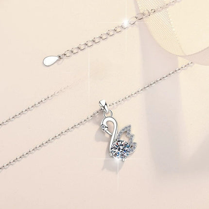 Collana con Ciondolo in Argento 925, Elegante per Donne, Gioielli Nuziali in Argento Sterling, Accessori Raffinati, Regali di Moda per Feste PlatiNum