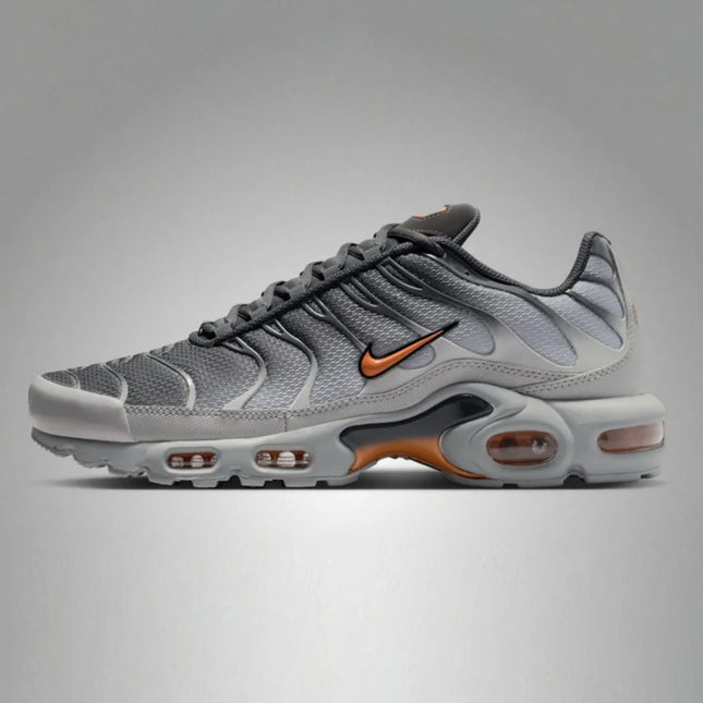 Scarpe da ginnastica Nike Air Max Plus DM0032-037 da uomo, con cuscino d'aria, ad alto rimbalzo, resistenti, per sport all'aria aperta