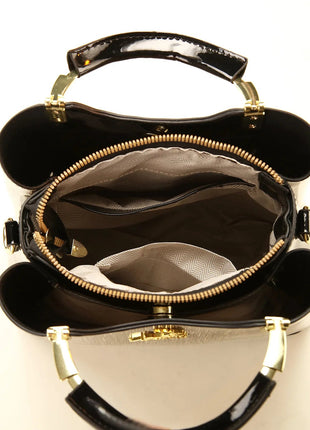 Classic Women's Fashion Shoulder Bag Shiny Leather Crossbody Bag Large Capacity Versatile Luxury Handbag PU Material Medium Size PlatiNum