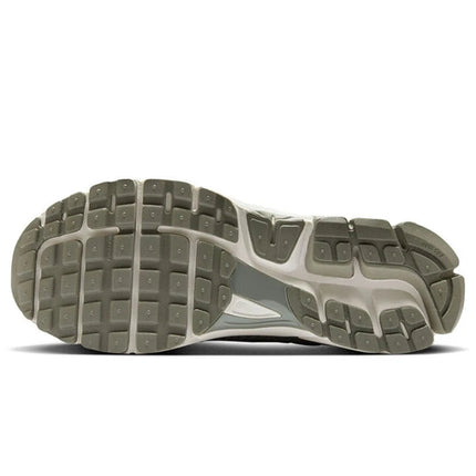 Scarpe da ginnastica da corsa da uomo NIKE ZOOM VOMERO 5 di nuovo arrivo originale platinumshop