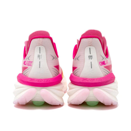 ONEMIX YUE SHUANG Scarpe da corsa estive da uomo Design leggero Asciugatura rapida Maratona Supporto per l'assorbimento degli urti Sneakers da uomo PlatiNum