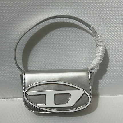 Borsa a Tracolla in Pelle PU Effetto Specchio Argento Lucido con Decorazione Ovale in Rilievo, Tracolla Staccabile, Mini Borsetta Futuristica da Donna