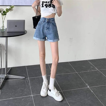 Women's summer thin denim shorts with loose fit high waist slimming effect wide legs and rolled edge hot pants for outerwear PlatiNum
