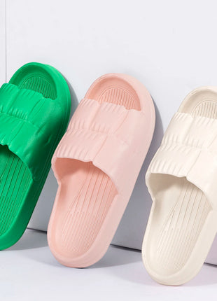2023 donne Soft Sole Cloud pantofole piattaforma spessa Indoor Outdoor sandali da spiaggia estate EV