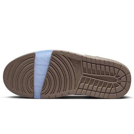 Scarpe da ginnastica da donna Nike Classic Jordan Series durevoli e versatili, nuove scarpe basse Jordan Nu Retro 1 Low Gs, stile Melard adatte per pendolarismo all'aperto e abbigliamento casual, scarpe da donna, modello di s platinumshop