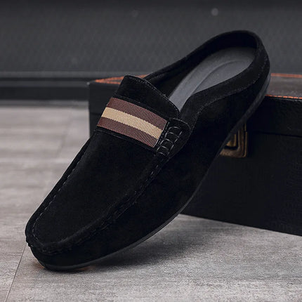 Muli da uomo scarpe Casual in pelle scamosciata leggera nuovi uomini pigro per il tempo libero mezze pantofole traspiranti Slip on scarpe da passeggio mocassino