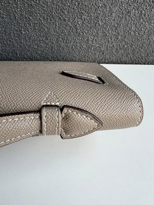 New Ladies Wide Shoulder Strap Large Capacity Bag Niche Luxury Designer Shoulder Crossbody  Head Layer Cowhide Leather PlatiNum