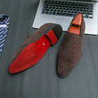 Scarpe primaverili in pelle scamosciata di marca di design italiano di lusso primaverile Scarpe eleganti da ufficio per uomo Mocassini da discoteca marroni da uomo