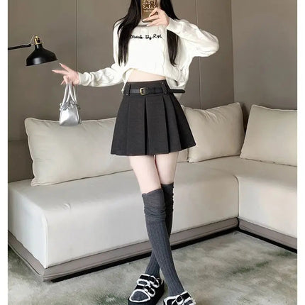 Autumn and Winter 2025 New High-waisted A-line Skirt College Style Sweet Versatile Woolen Pleated Skirt PlatiNum