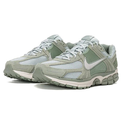 Scarpe da ginnastica da corsa da uomo NIKE ZOOM VOMERO 5 di nuovo arrivo originale platinumshop