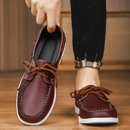 Mocassini da uomo Design Scarpe da barca Pelle PU Alta qualità Comodo Slip-On Morbido Piatto Versatile Scarpe da guida alla moda Mocassini