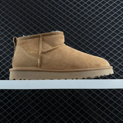 NEW Winter Boots Fur Ladies Snow Boots Real Sheepskin Wool Low-cut Warm Fur Shoes Man and Women Winter Short Boots Super Mini