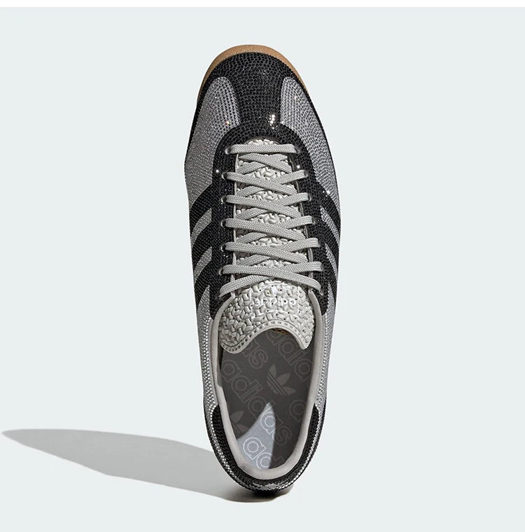 Scarpe sportive Adidas originali da donna con suola sottile, stile classico retrò, modello KJ6151