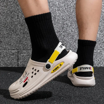 Ciabatte Unisex in EVA Traspiranti Antiscivolo con Suola Spessa, Scarpe Forate ad Asciugatura Rapida, Ciabatte Casual per Uomo e Donna, Ideali per Spiaggia, Giardino e Attività all'Aperto