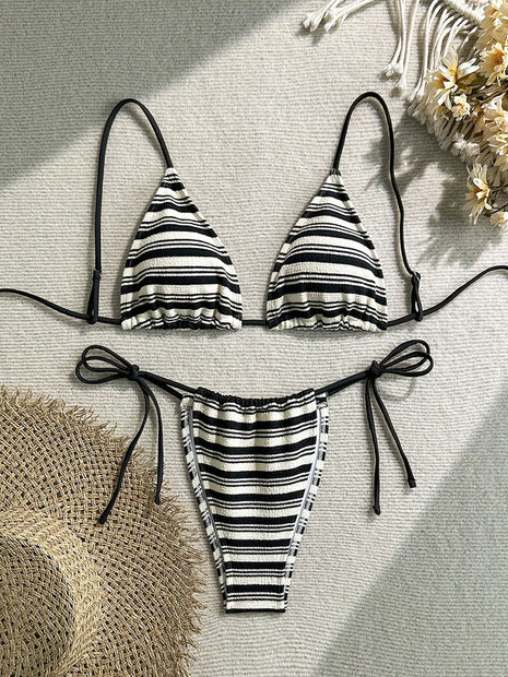 Micro Bikini 2026 Donna Nuovo Costume da Bagno Sexy Halter Bikini Set Brasiliano Biquini Femminile a Righe Abbigliamento da Spiaggia per Feste