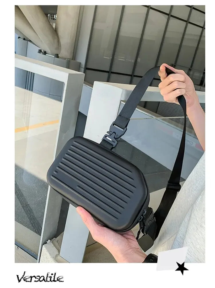 Borsa a tracolla rigida nera, leggera e portatile, per adulti, ideale per il trasporto quotidiano, lo shopping, le brevi camminate all'aperto e l'uso quotidiano.