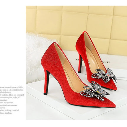 Tacchi sottili in pelle scamosciata stile europeo americano di lusso leggero ed elegante per banchetti Scarpe da donna con grandi fiocchi alla moda con tacchi altissimi