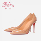 Scarpe col tacco di lusso da donna Fondo rosso lucido Décolleté a punta Rivetti di colore nudo Tacchi alti sottili Scarpe eleganti da donna di moda platinumshop