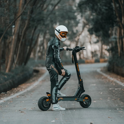 Monopattino Elettrico Pieghevole KuKirin G4, Motore 2000W, Batteria 60V 20AH, Autonomia 70km, Scooter Elettrico per Tutti i Terreni