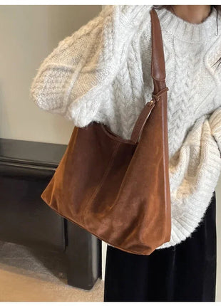 Women Suede Shoulder Bag with Zipper Hobo Bags Large Capacity Handbag Slouchy Bag Commuter Travel Bag Purses and Handbags PlatiNum