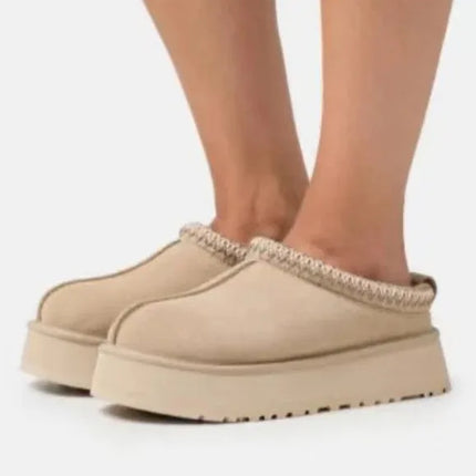 New Thick soled Snow Boots for Women in Winter 2026, Short Style Cashmere Warm Thick soled Heerless Shoes, Wool Half Slippers, Women's Cotton Shoes