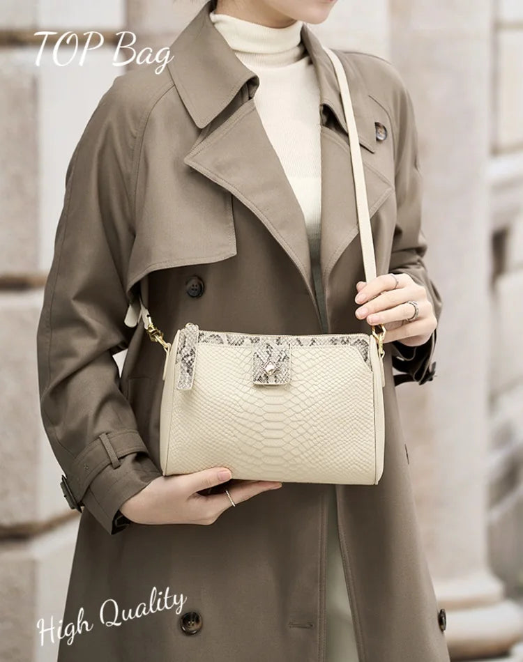 Limited Hot Chinese Style Cow Leather Women Messenger Bag Soft Skin Soft Embroidery Crossbody Bags Purses Royal Stylish #SC1600