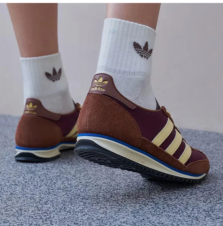 Scarpe casual basse basse da donna originali Adidas IE3425