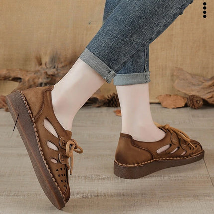 Women's Leather Slip-on Sandals 2026 New Style, Women's Thick Sole Sandals, Retro Mom Style Shoes with Holes, Women's Luxury Sandals
