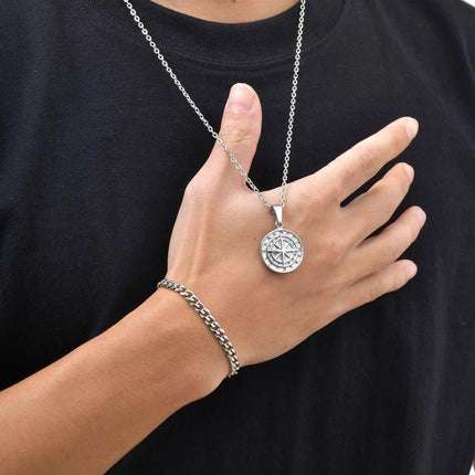 Vnox Set di 2 Pezzi Collana con Ciondolo e Bracciale da Uomo, Set di Gioielli in Acciaio Inossidabile Colore Nero Oro Argento, Regali di Gioielleria alla Moda platinumshop