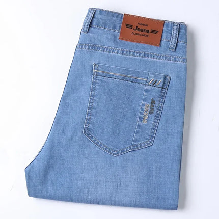 Pantaloncini di jeans da uomo nuovi estivi Moda colore chiaro Casual allentato multi-tasca pantaloni dritti da cinque minuti pantaloncini elastici al ginocchio