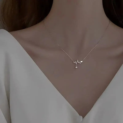 Silver Butterfly Necklace Women Crystal Zircon Pendant Necklace for Women Girl Crystal Chain Necklace Party Jewelry PlatiNum