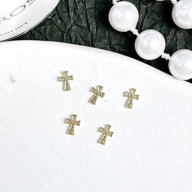 30PCS Multiple Style Shiny Alloy Cross Nail Art Charms 3D Retro Creative Heart Cross Nail Decorations for DIY Y2K Nails Designs