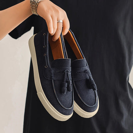 Mocassini fatti a mano in pelle scamosciata per il tempo libero Passeggiata Scarpe casual maschili Nuovo design Casual Slip on Flats Scarpe da guida versatili Mocassini