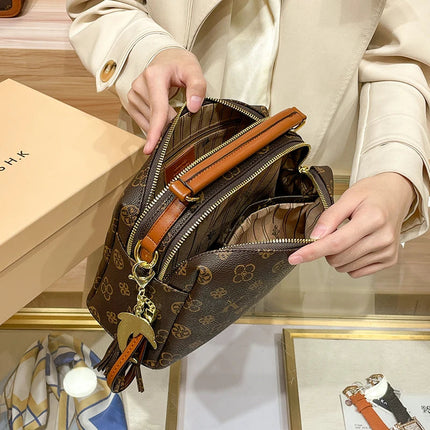 Women's handbag 2025 new autumn and winter designer shoulder crossbody bag, fashionable and high-end pillow bag PlatiNum