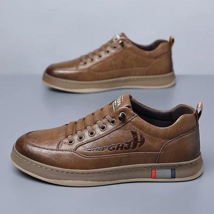 Scarpe casual da uomo alla moda Scarpe semplici da uomo retrò in vera pelle Scarpe da lavoro formali eleganti per pendolari Mocassini con consegna gratuita