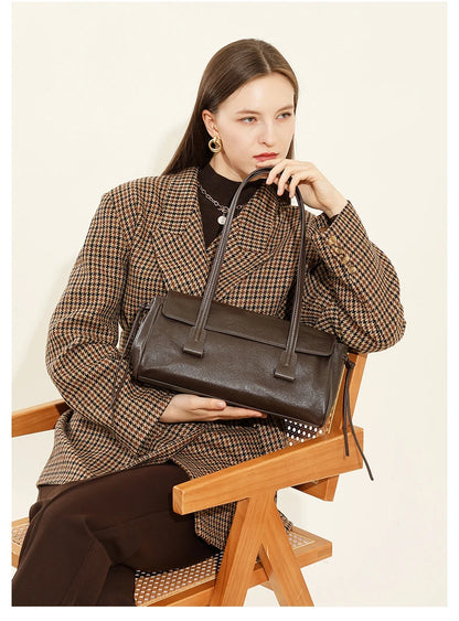 2025 nuova borsa a tracolla da donna in vera pelle borsa di lusso in pelle bovina di grande capacità borsa baguette rossa vino a striscia lunga femminile