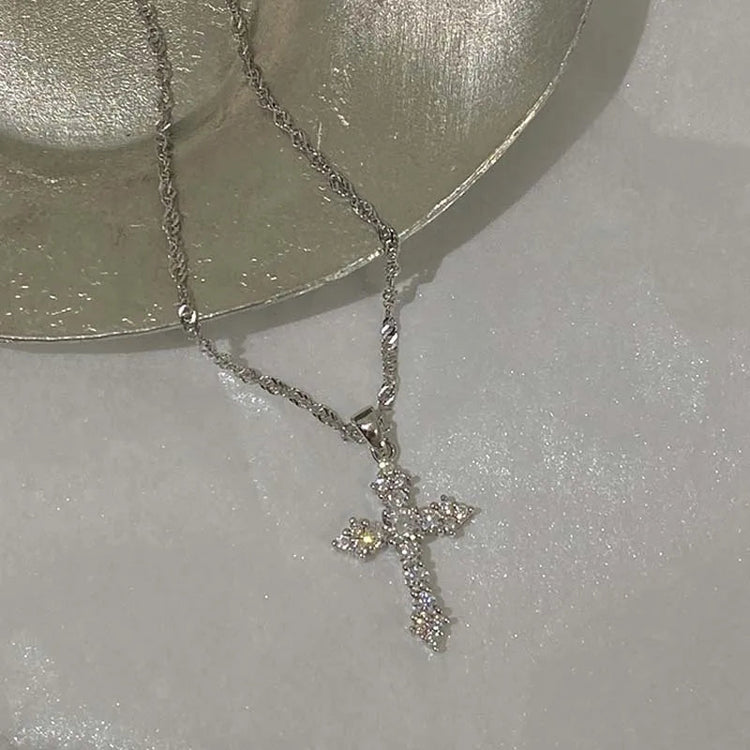 Shiny Crystal Zircon Cross Pendant Necklace for Women Girls Punk Silver Color Thin Chain Necklace Party Jewelry Birthday Gift PlatiNum