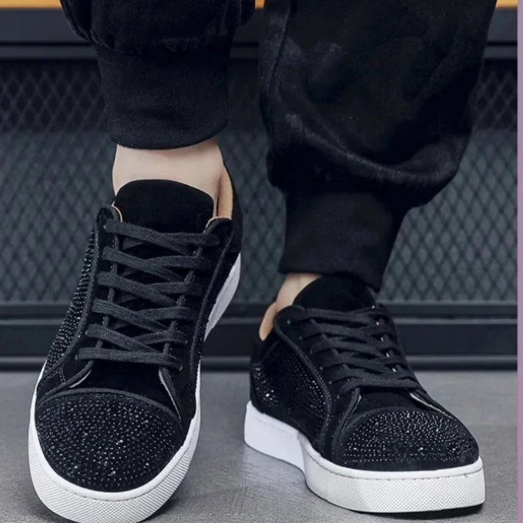 New Men's Casual Flats Fashionable With drill Designer Sports Shoes Breathable comfort Youth walking running outdoor footwears