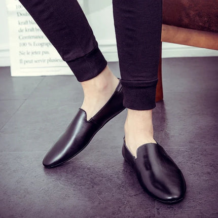 Scarpe da uomo italiane outdoor Casual Luxury Brand uomo mocassini mocassini in vera pelle appartamenti uomo traspirante Slip on scarpe da barca k3