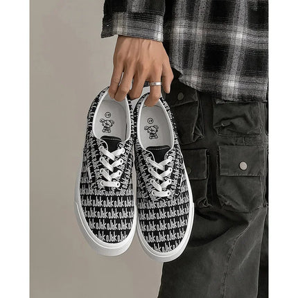 Designer Canvas Casual shoes for men  Flats Vulcanized Shoes Original printed sneakers male Skateboard street shoes men Tennis