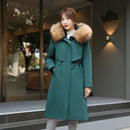 GREEN