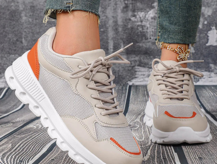 VEAMORS Unisex Mesh Running Shoes Lightweight Breathable Sports Sneakers Elastic Soft Sole Footwear for Walking Gym Fitness PlatiNum