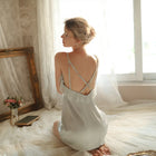 Camicia da notte in raso di nuova moda Camicia da notte setosa da donna Abito sottoveste Romantico dettaglio volant Indumenti da notte Cinghia per spaghetti Lingerie Vendita calda