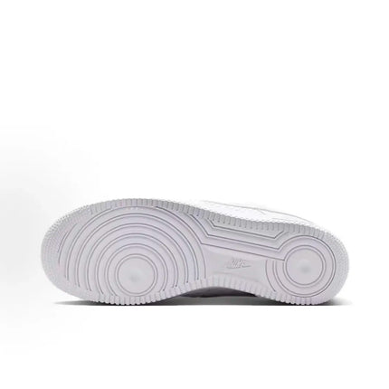 Nike Air Force 1 '07 LV8 ESS Comfortable Fit, Breathable, Low-Top, Durable and Anti-Slip Skate Shoes for Men IW1892-111
