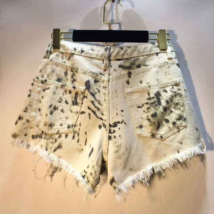 2025 Abiti estivi, Nuovi pantaloncini di jeans con bordo ruvido indossato a vita alta con perforazio